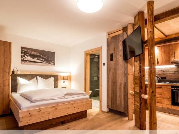 Almhittn Suites 4*