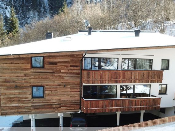 Almhittn Suites 4*