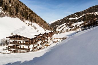 Almina Family and Spa