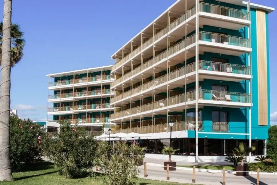 obiekt, budynek główny