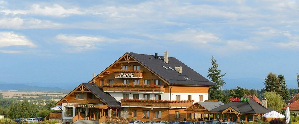 obiekt, teren hotelu