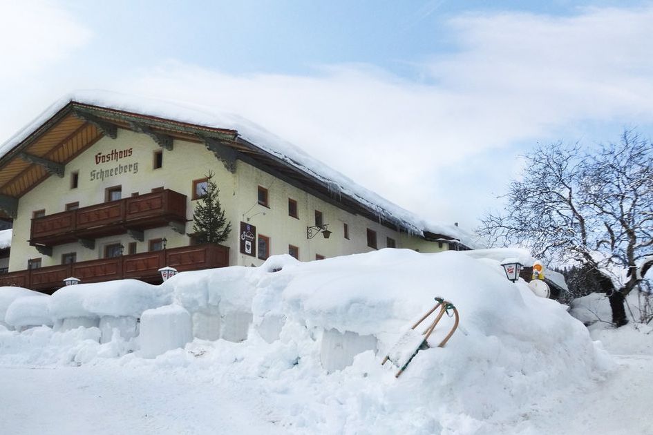 obiekt, budynek główny, teren hotelu
