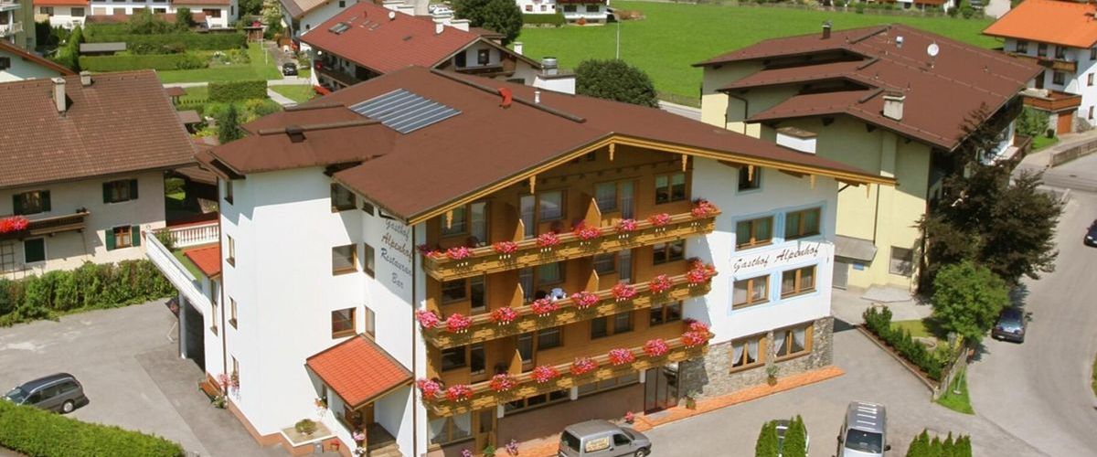 obiekt, teren hotelu