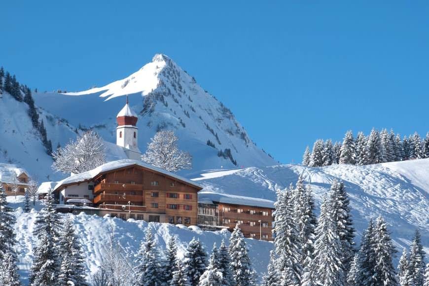 obiekt, budynek główny