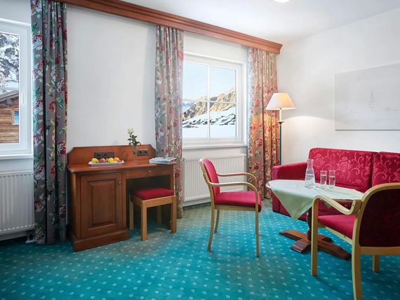 Alpenhotel St. Christoph 4*