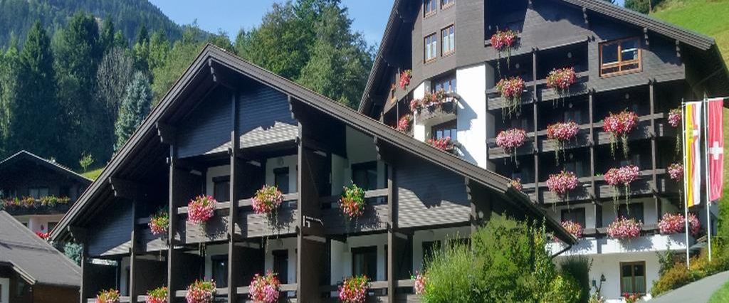 obiekt, budynek główny, teren hotelu