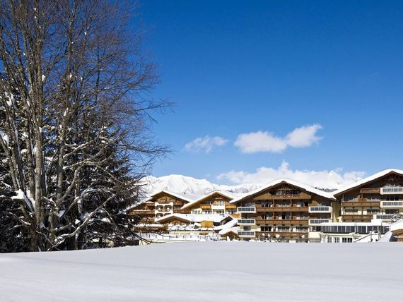 Alpenpark Resort 4*