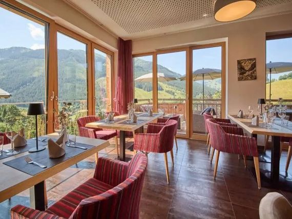 AlpenParks Hotel &amp;amp; Apartment Sonnleiten (Saalbach) 4*