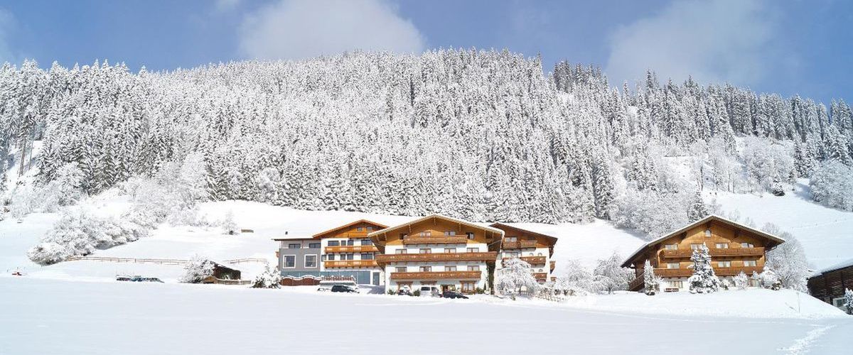 obiekt, teren hotelu