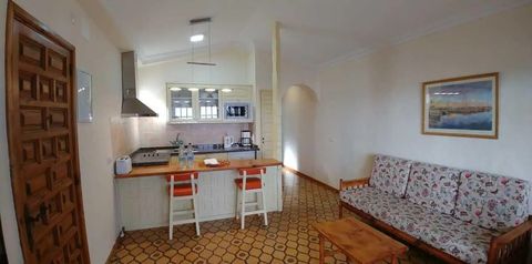 pokój, kuchnia / aneks kuchenny