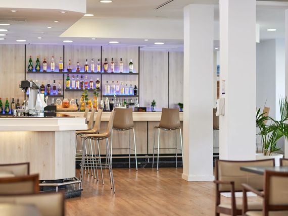 drink bar