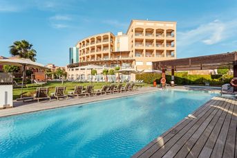 Ama Islantilla Resort