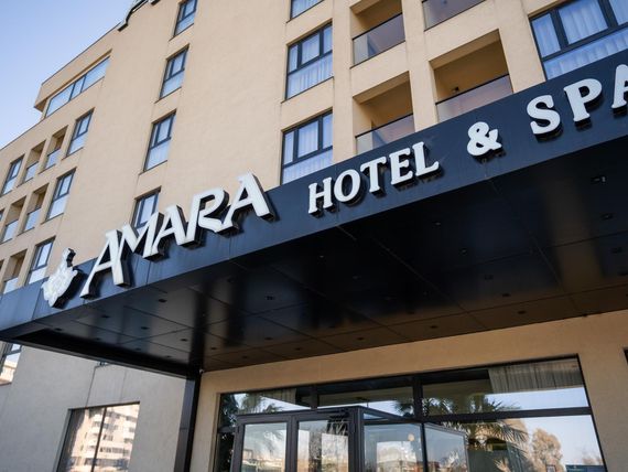 Amara 4*