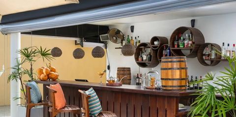 drink bar