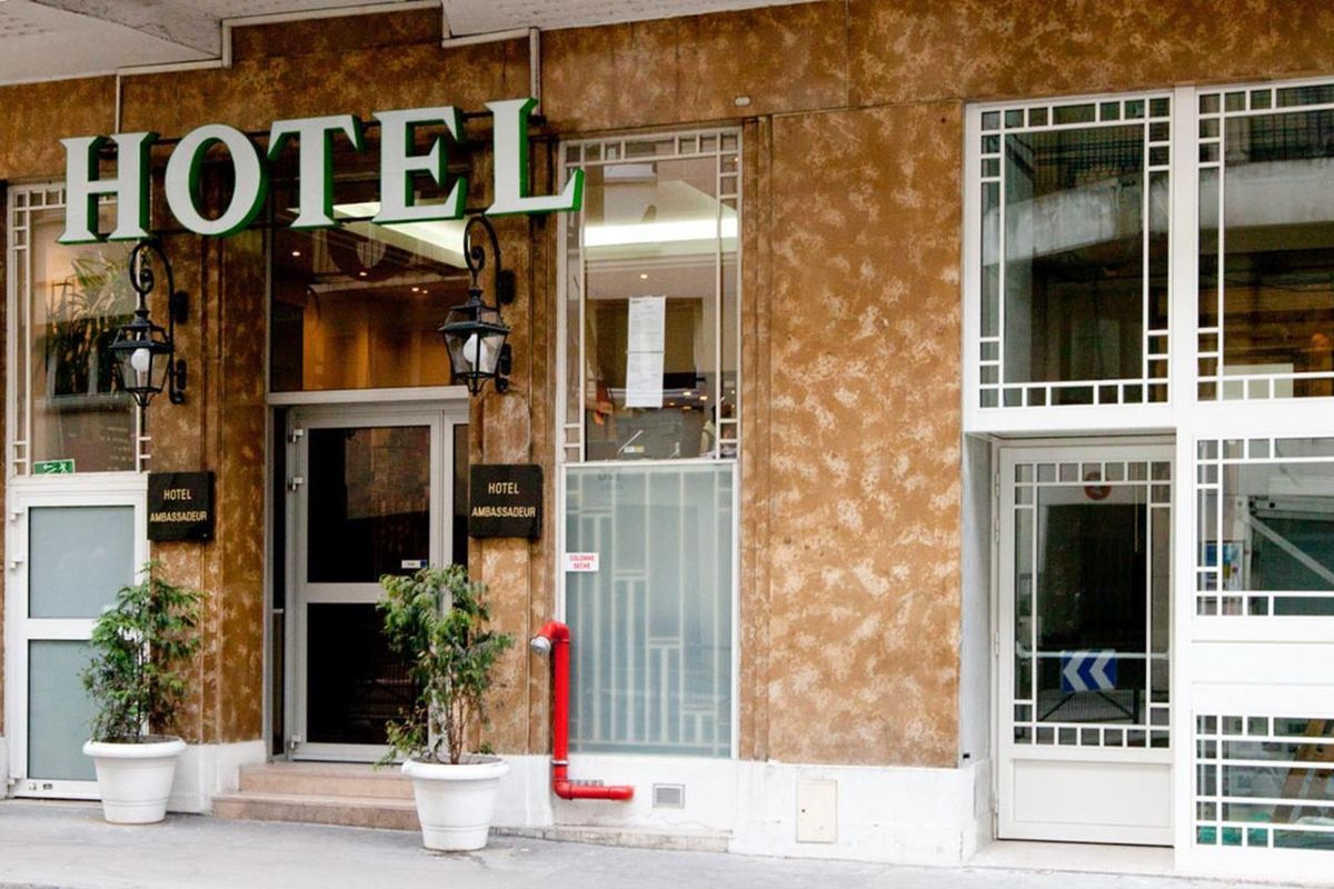 obiekt, budynek główny