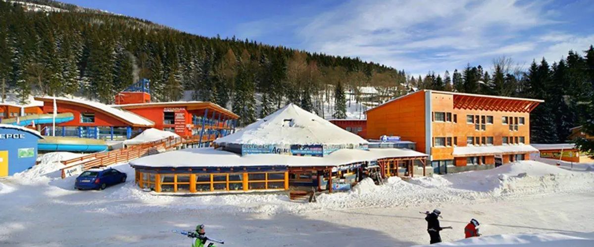 obiekt, teren hotelu, góry