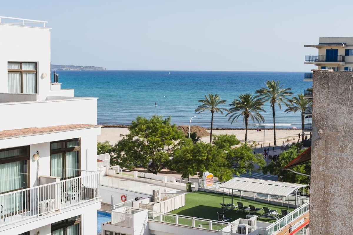 plaża, teren hotelu, obiekt