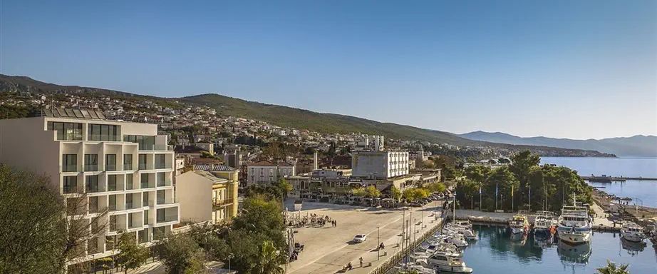 obiekt, teren hotelu