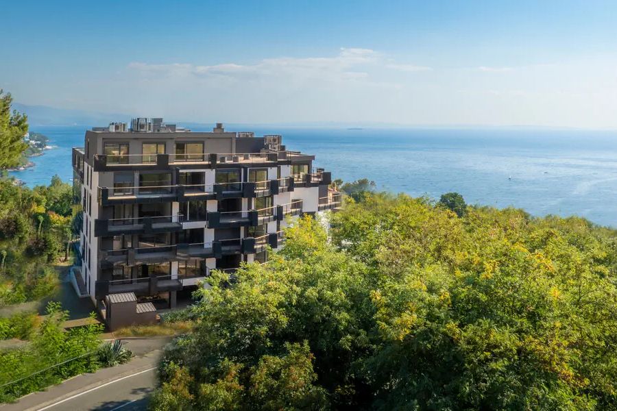 obiekt, teren hotelu