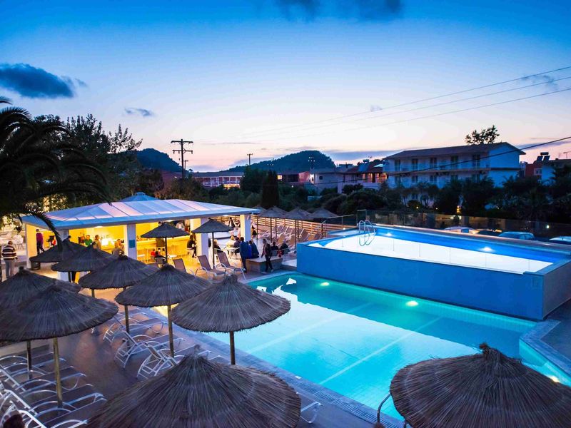 Amour Holiday Resort
