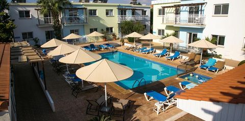 obiekt, budynek główny, basen