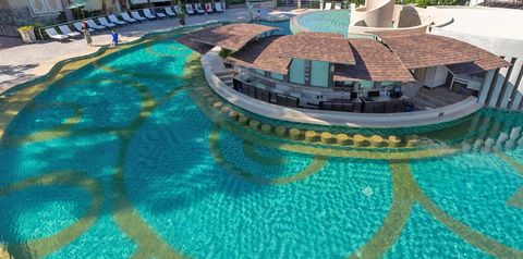 basen, pool bar