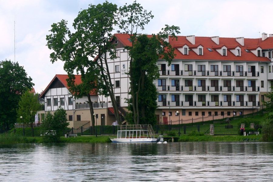 teren hotelu, budynek główny, obiekt