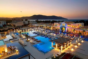 Anemos Luxury Grand Resort