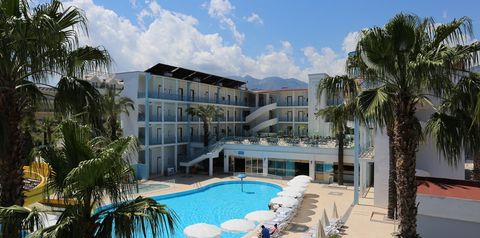 góry, teren hotelu, basen