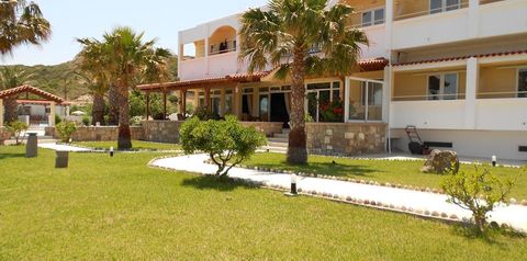 budynek główny, teren hotelu