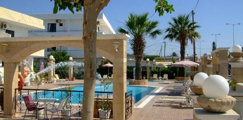 obiekt, teren hotelu, basen