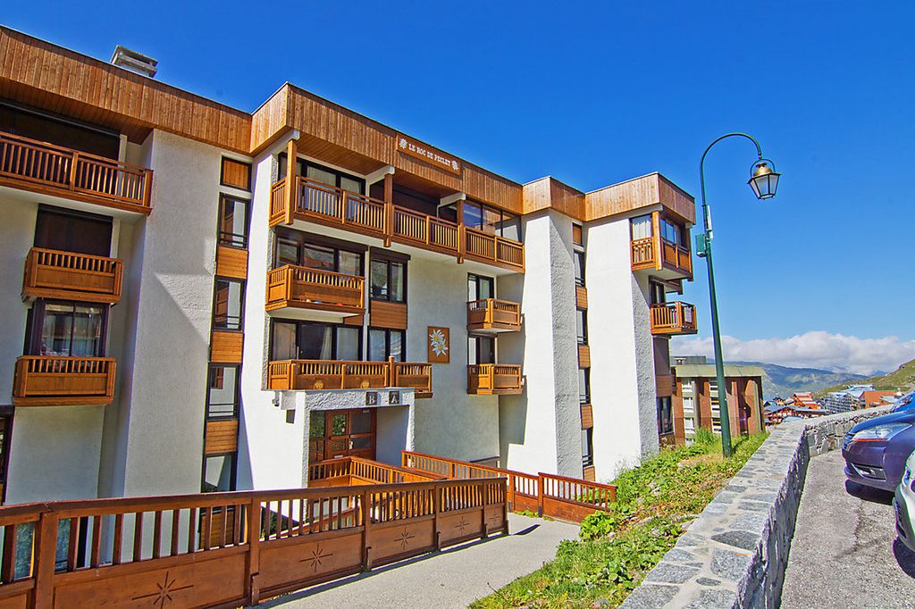 obiekt, teren hotelu