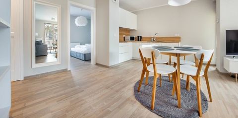 pokój, kuchnia / aneks kuchenny