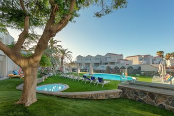 Apartamentos LIVVO Koala Garden (ex. Apartamentos Koala Garden THe Home Collection)