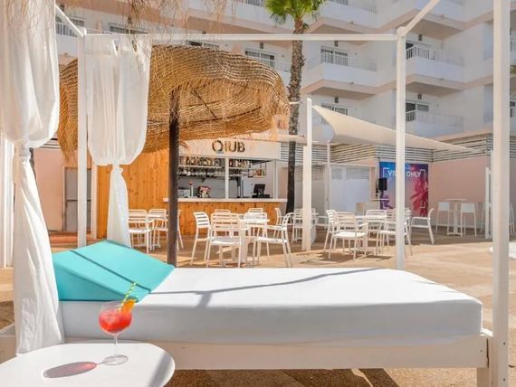 drink bar