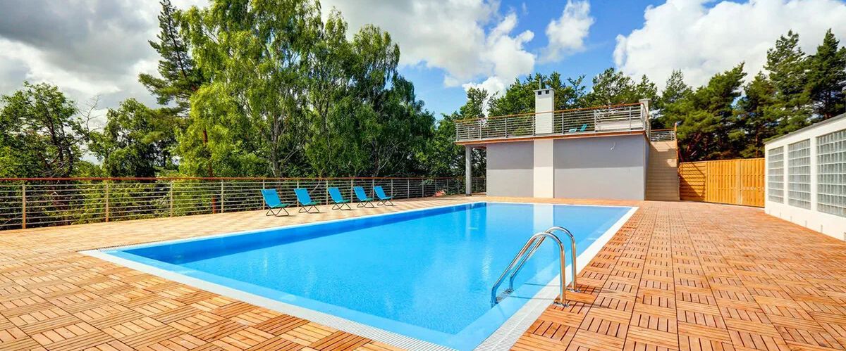 obiekt, teren hotelu, basen