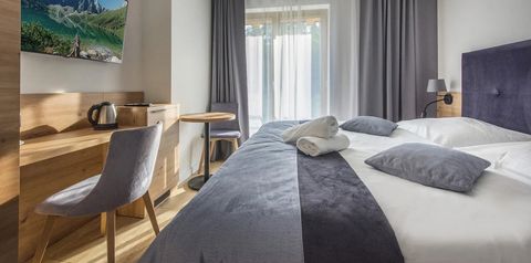 pokój, kuchnia / aneks kuchenny