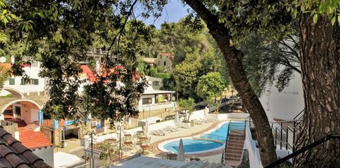 obiekt, teren hotelu, basen