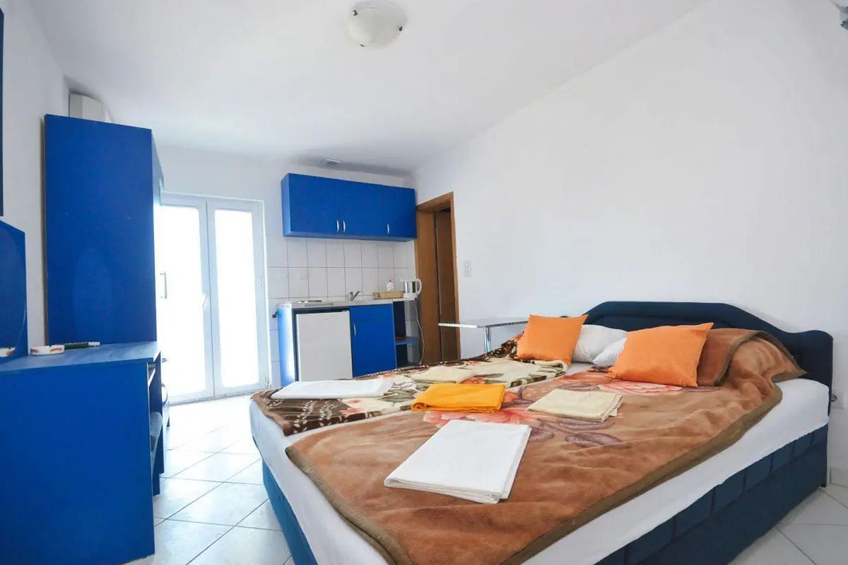 kuchnia / aneks kuchenny, pokój