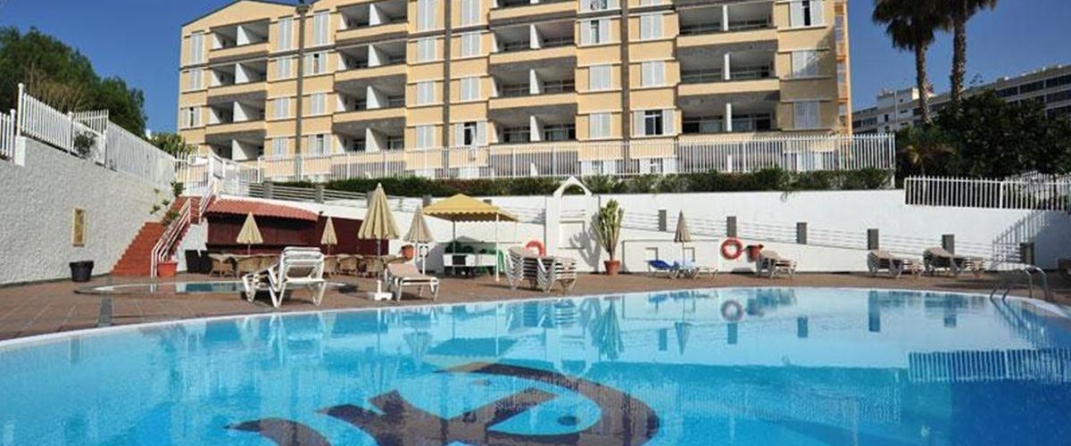 basen, teren hotelu, obiekt