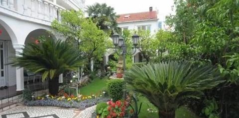 teren hotelu, obiekt