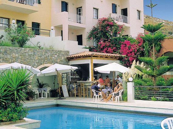 obiekt, pool bar, basen