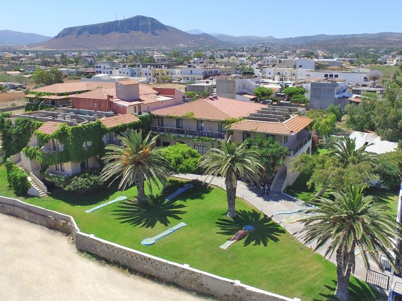 Aphrodite Beach Club - Apollo