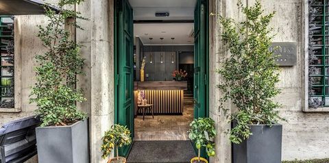 budynek główny, obiekt