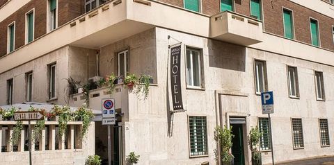 teren hotelu, budynek główny, obiekt