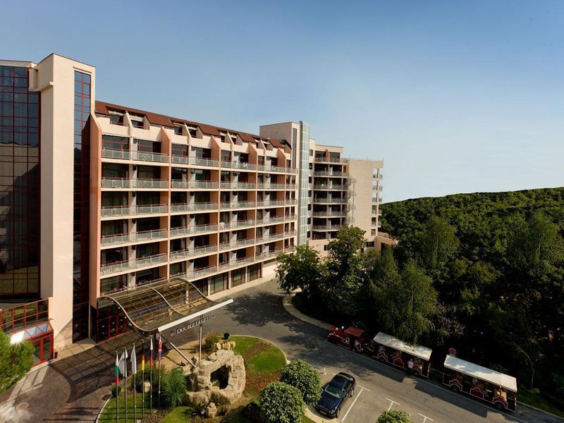 Apollo Golden Sands