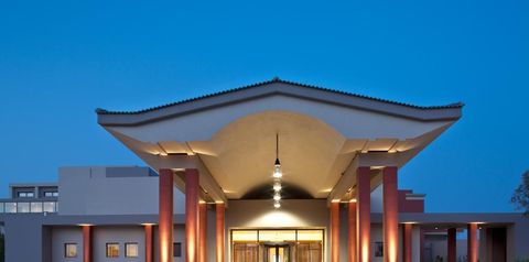 obiekt, budynek główny