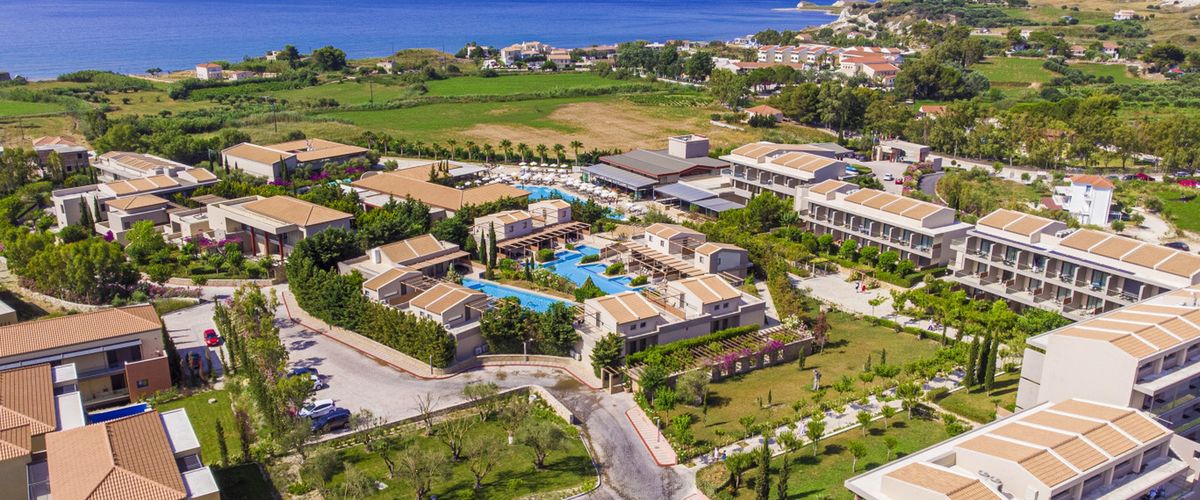 obiekt, teren hotelu