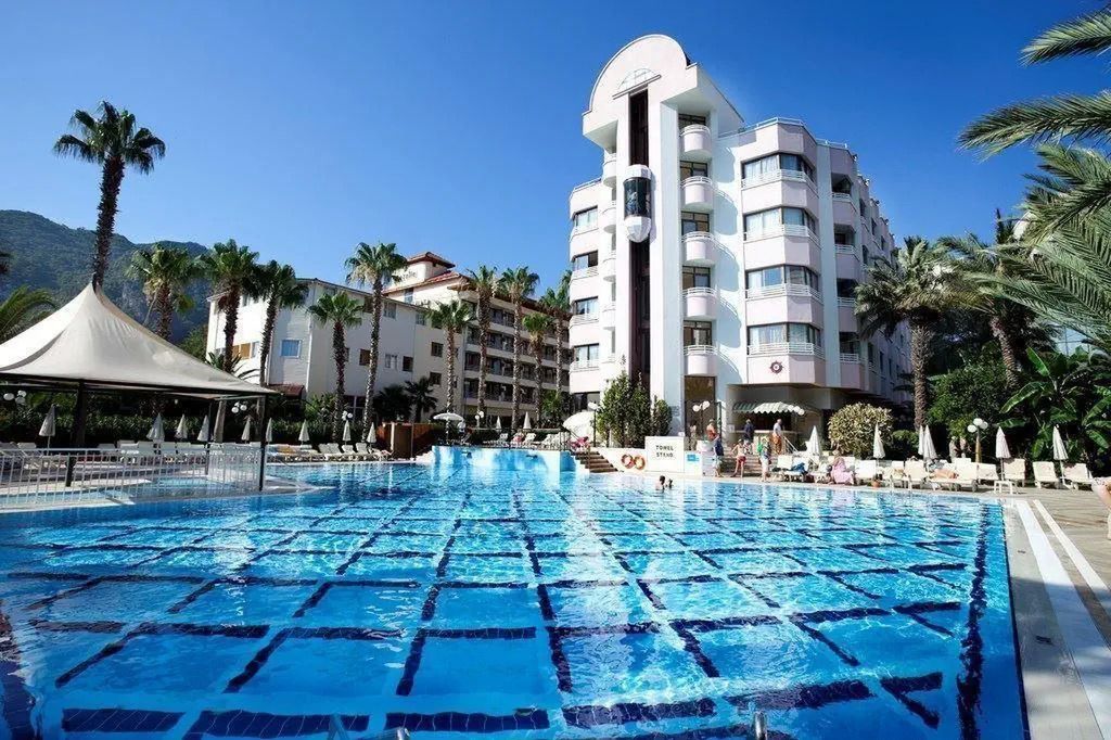 obiekt, teren hotelu, basen