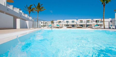 budynek główny, basen